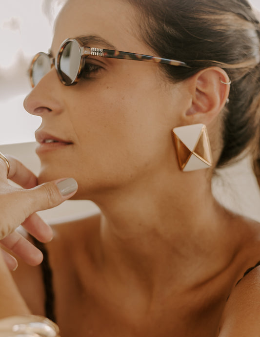 Brinco Retangle Esmaltado Off