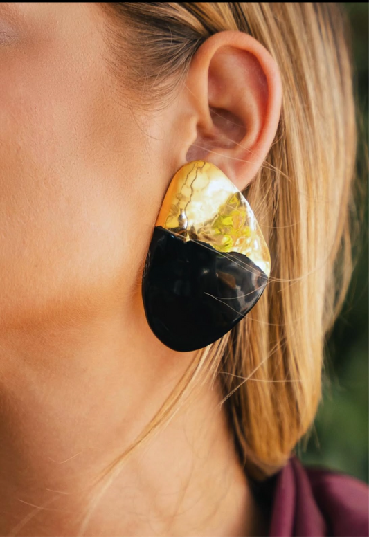 Brinco Face Esmaltado Black