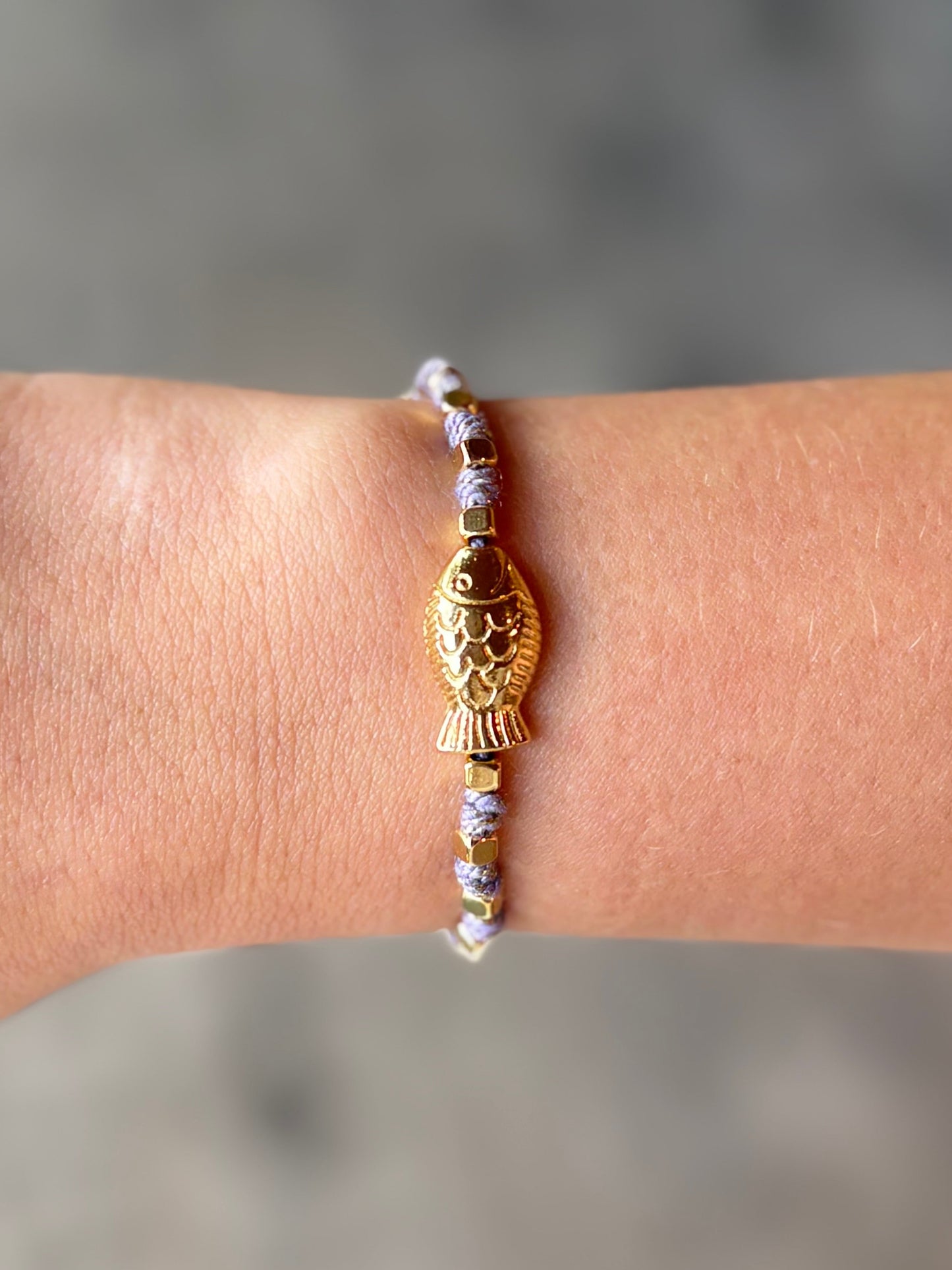 Pulseira Lá Isla Tecido Peixe Lilás