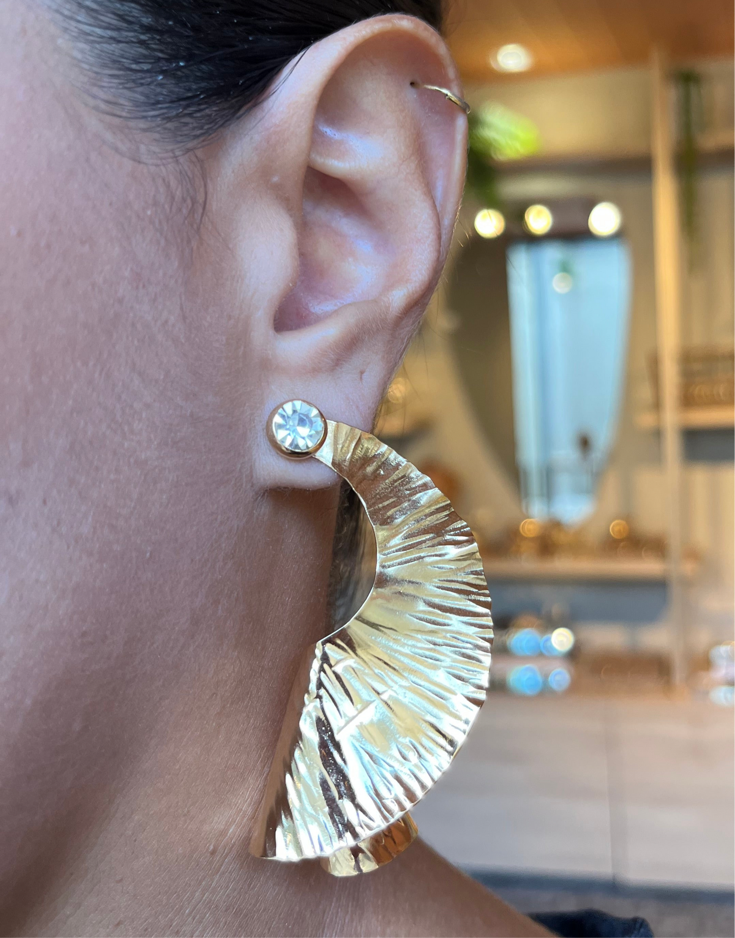 Brinco Twist Alongado