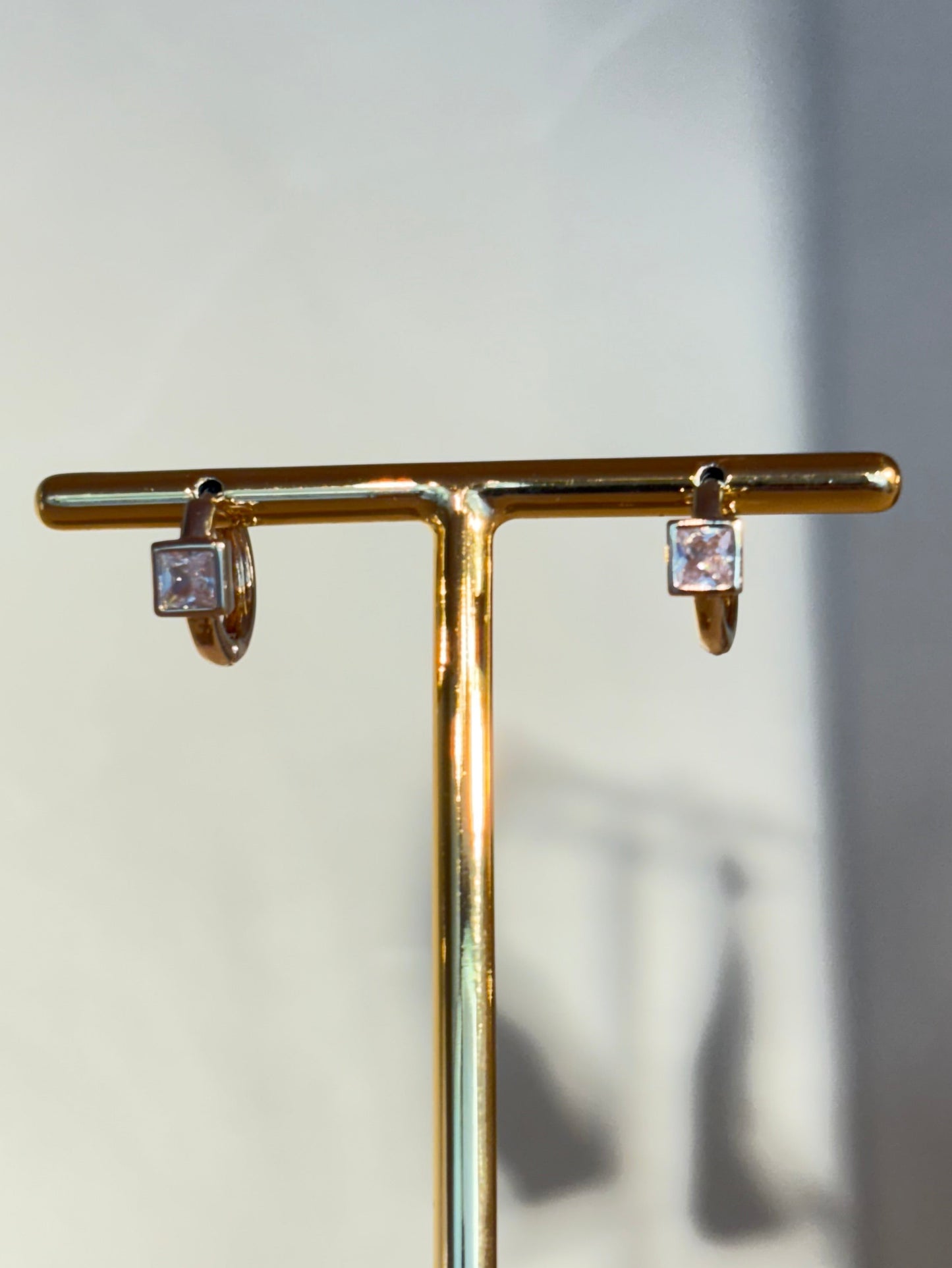 Brinco Argola Zircônia Cristal