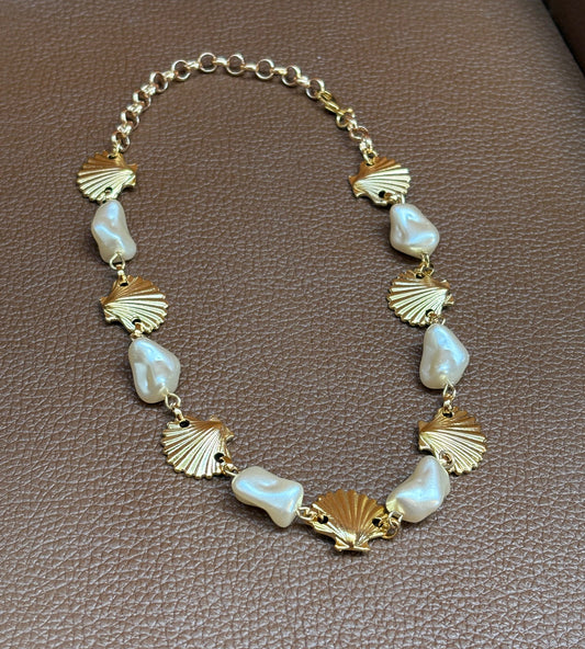 Choker Shell e Pérolas