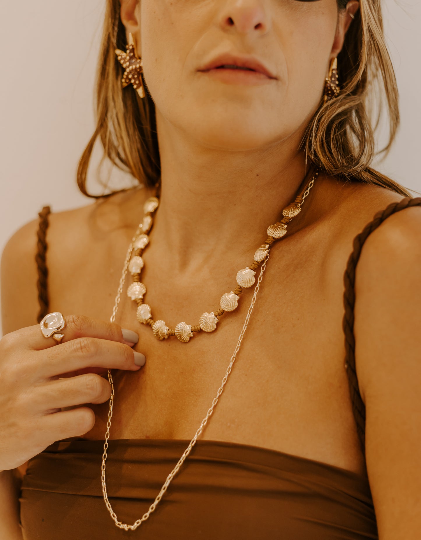 Colar Corda Marrom La Isla Shell