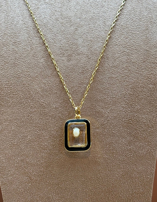 Colar Longo Corrente/Couro Preto Pingente Quadrado Resina