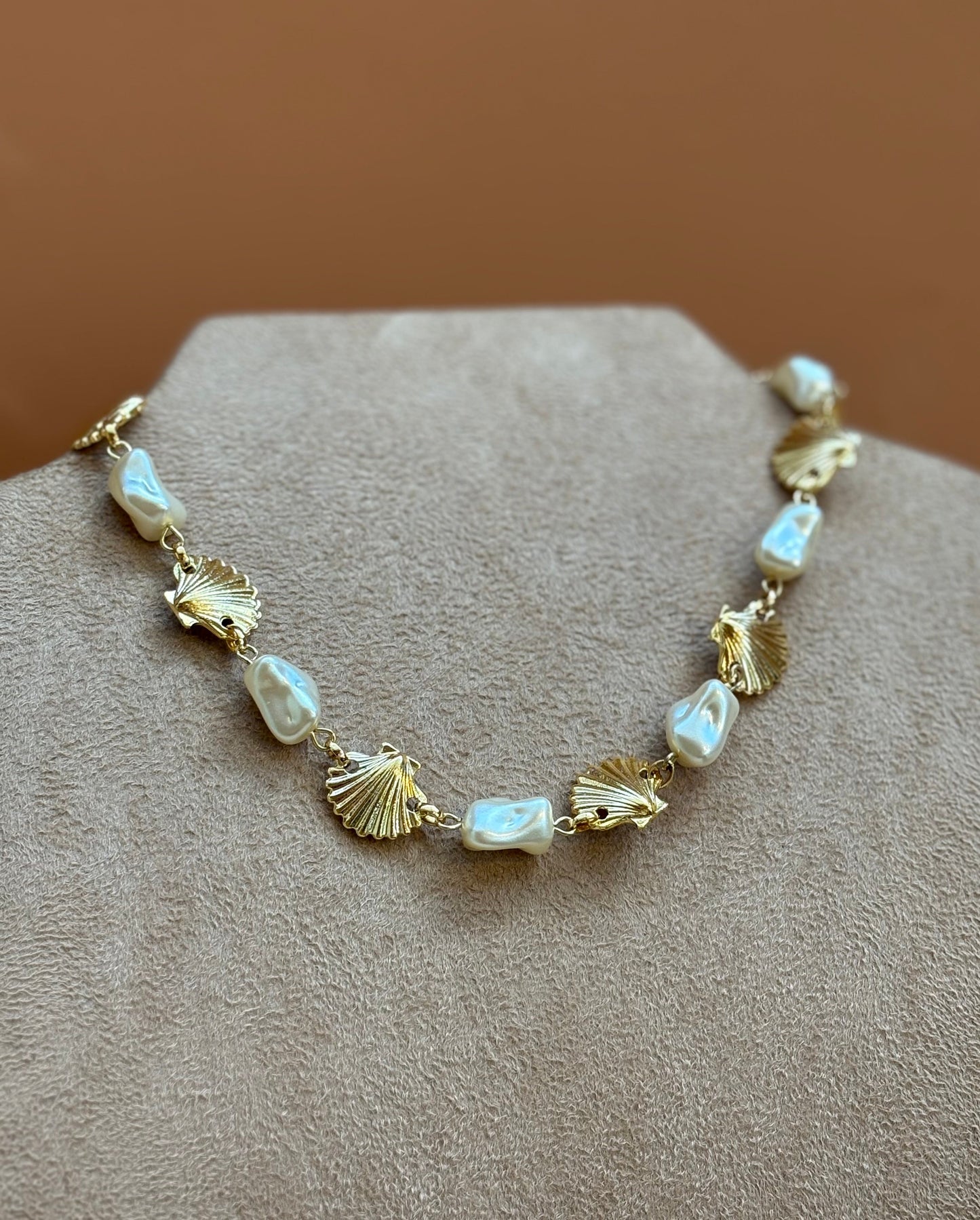 Choker Shell e Pérolas