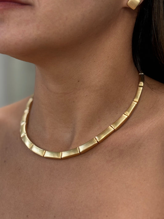 Colar Choker flat fosco