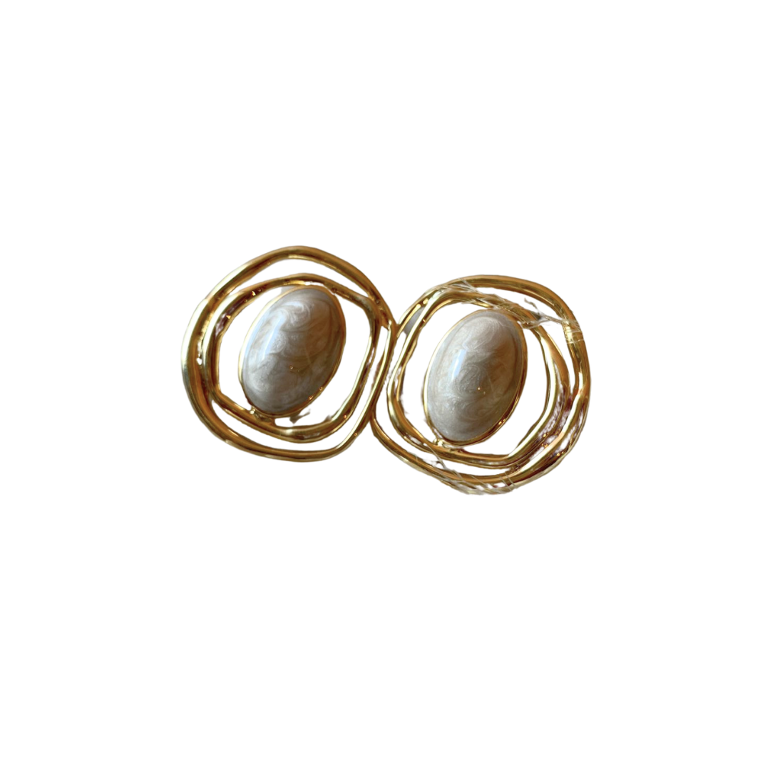 Brinco Isabel Madrepérola