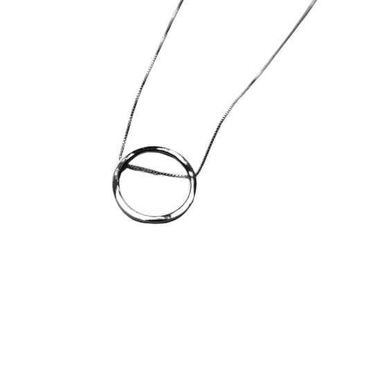 Colar aro vazado prata