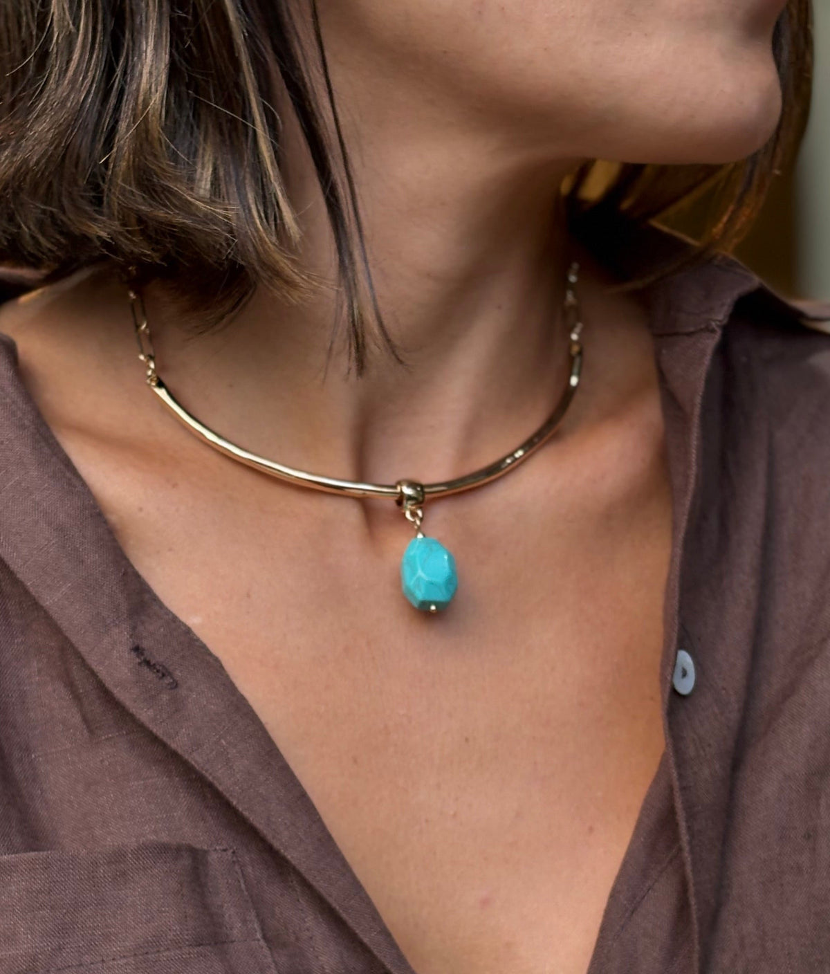 Colar Choker Rígida Turquesa