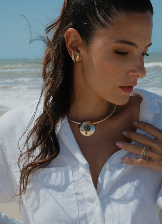 Choker Gaya Pirita