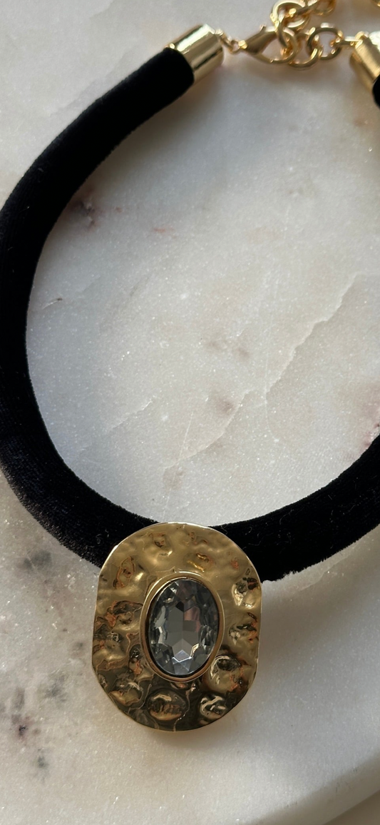 Choker Camurça Pingente Disc