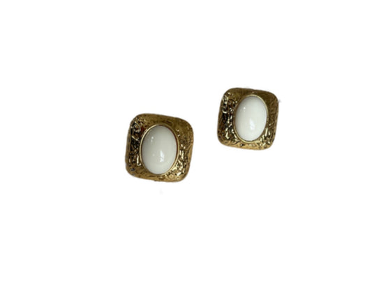 Brinco Tierra Quadrado Vintage Off