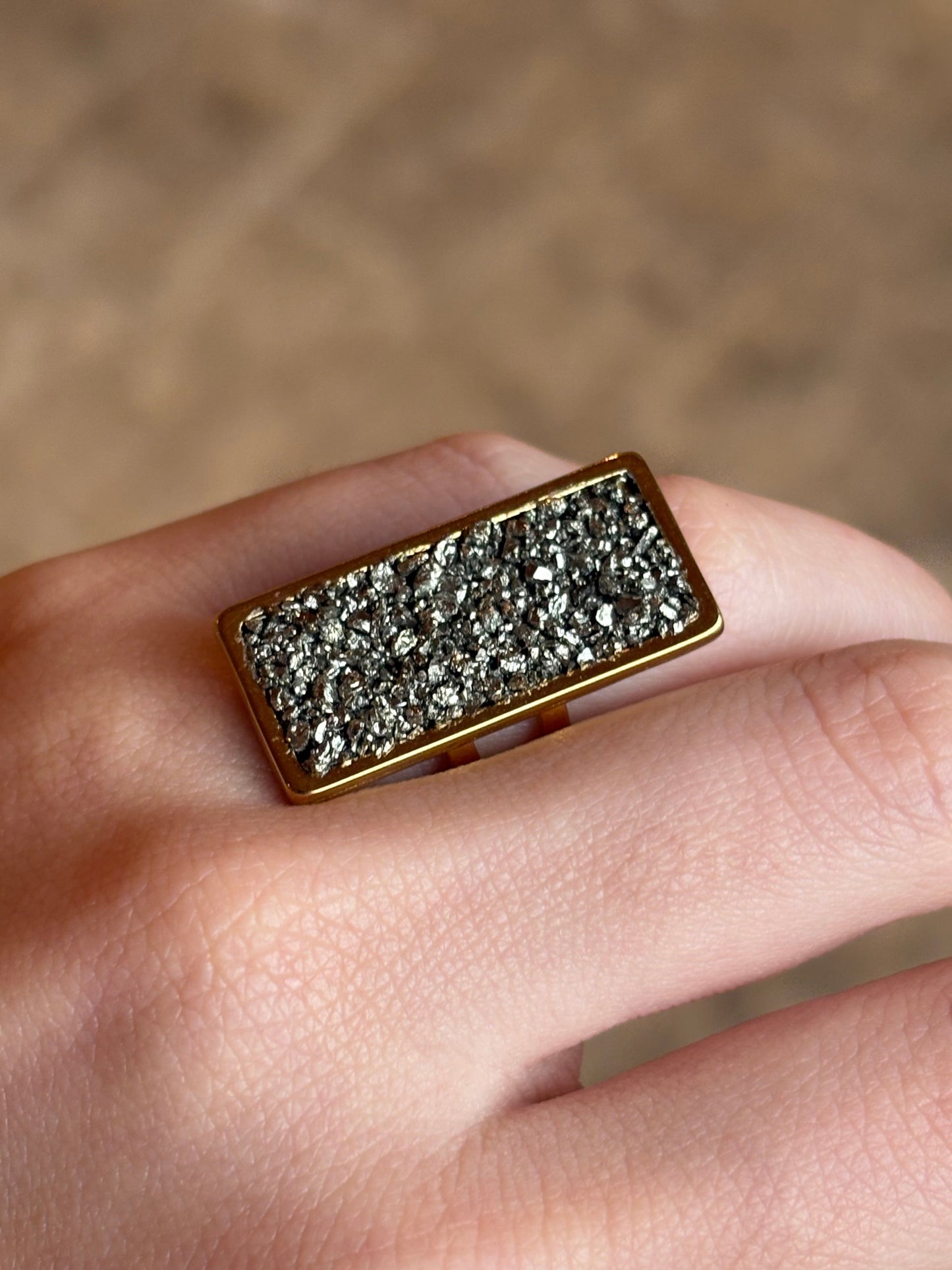 Anel Retangle Pirita