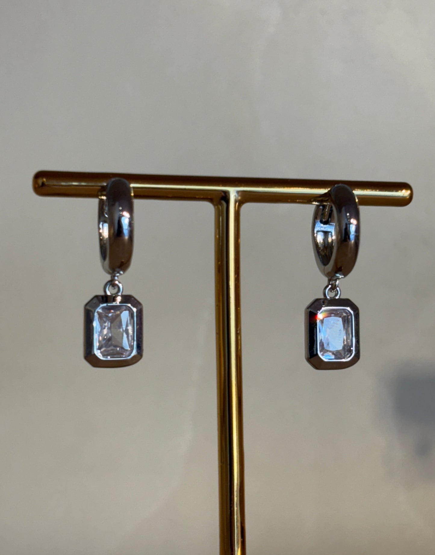 Brinco Argola Pingente Ponto Fe Luz Isla Prata