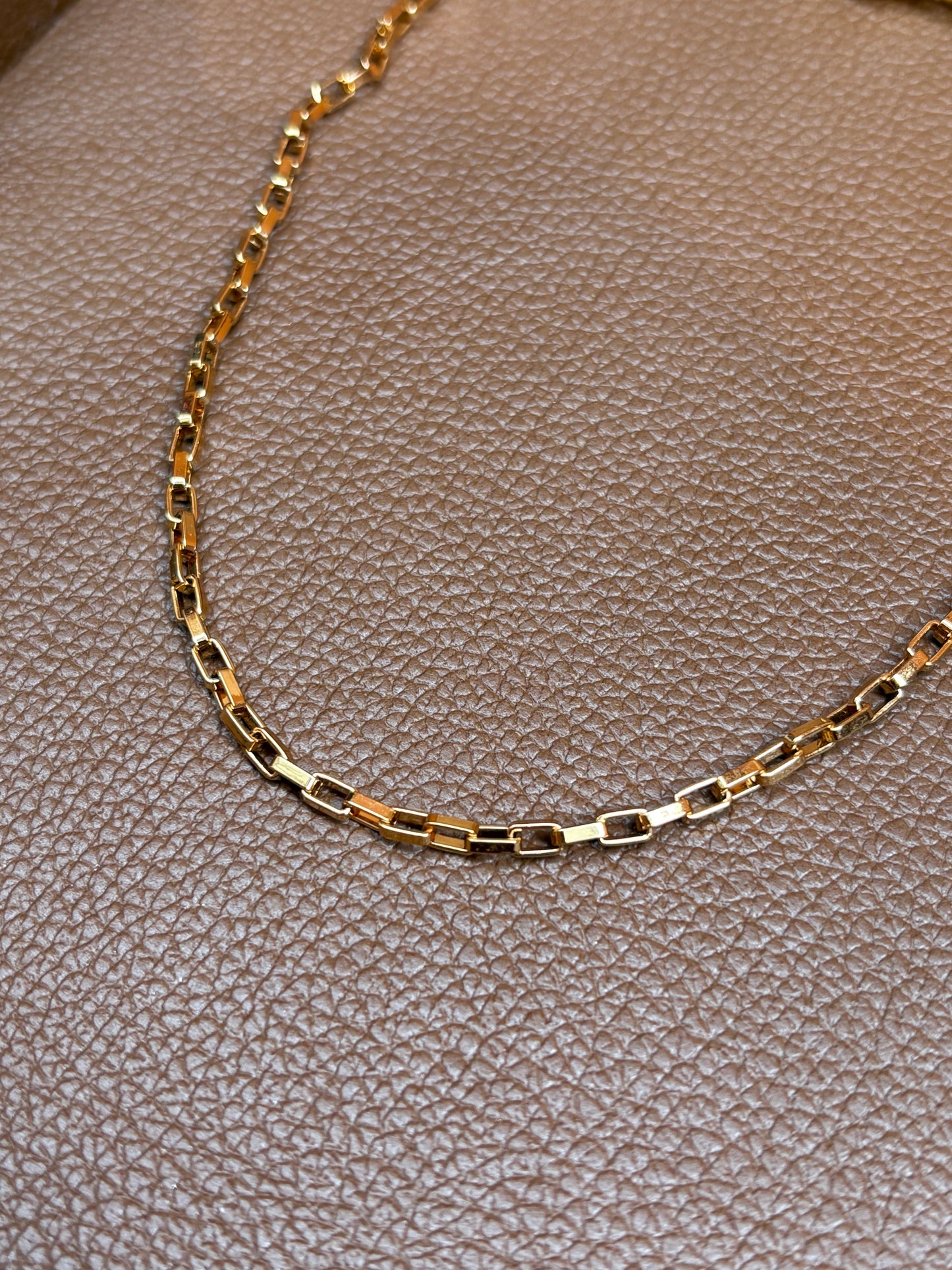 Colar Choker  Cartier Dourado