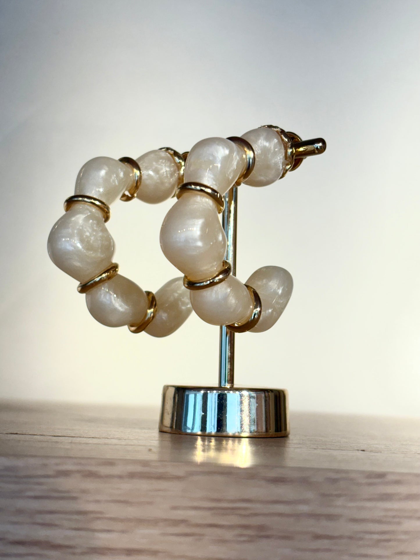 Brinco Argola Lá Isla Pérolas