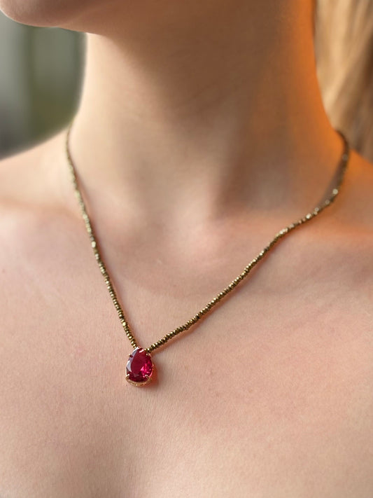 Colar Hematita Gota Rosa