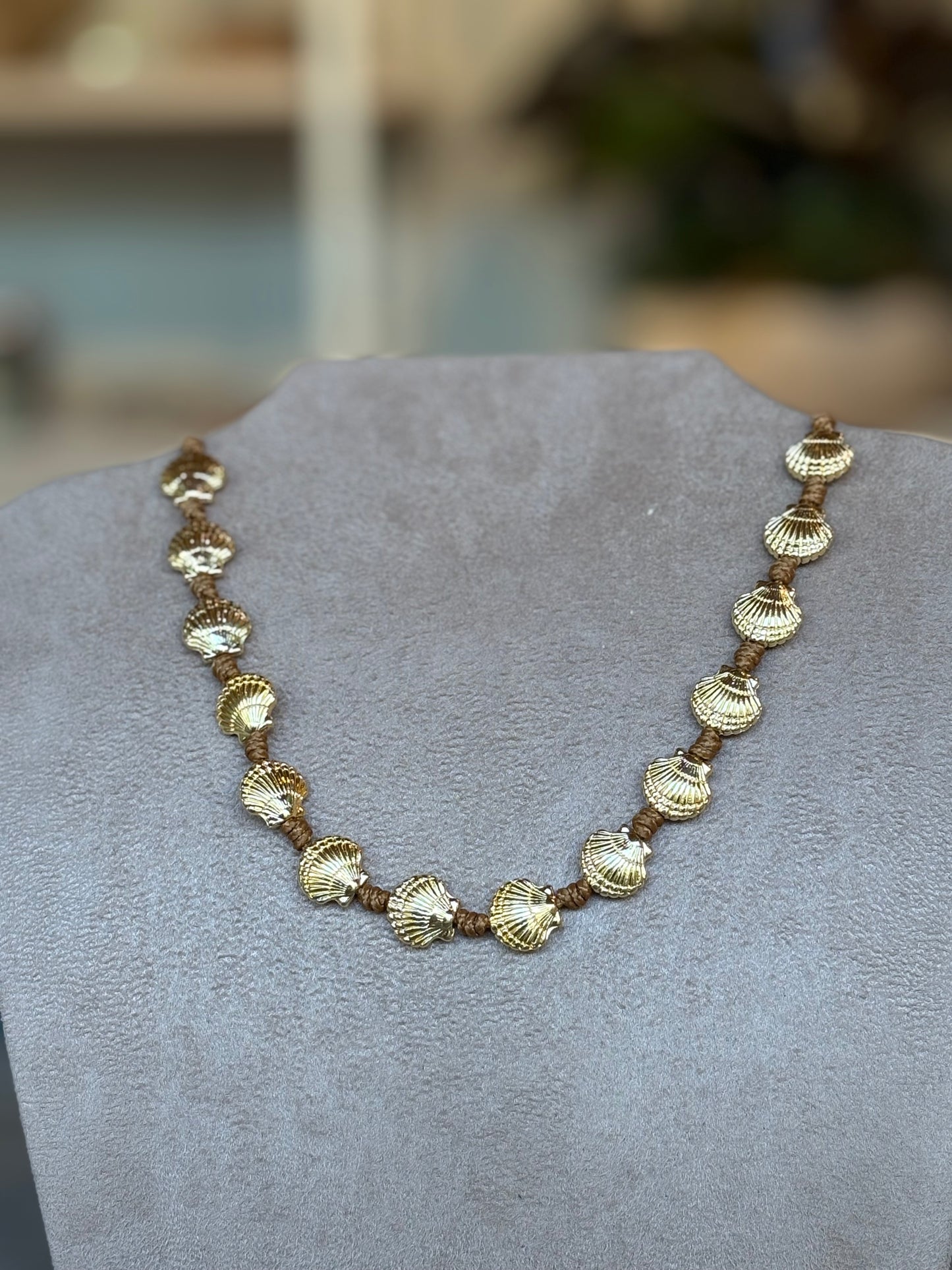 Colar Corda Marrom La Isla Shell