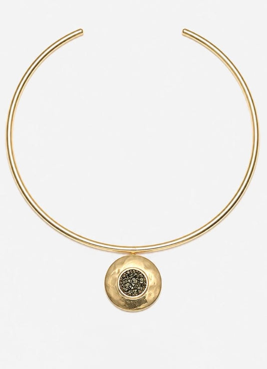 Choker Gaya Pirita