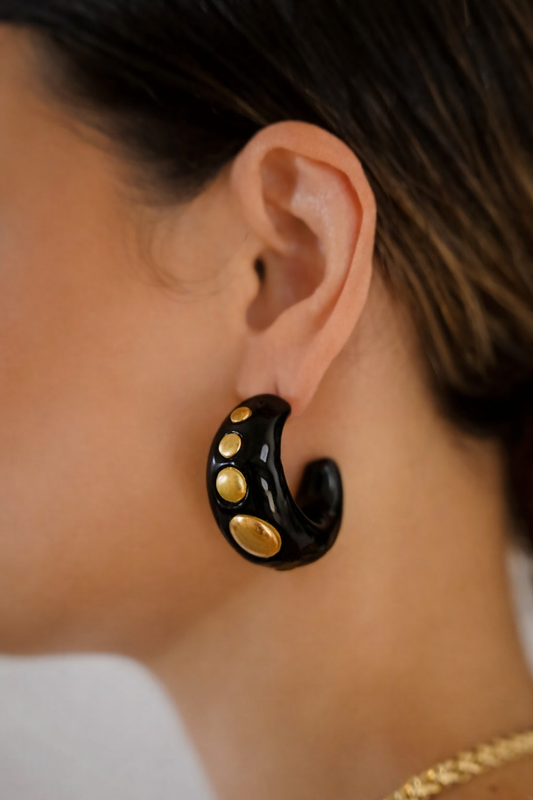 Brinco Argola Serene Tachas Black