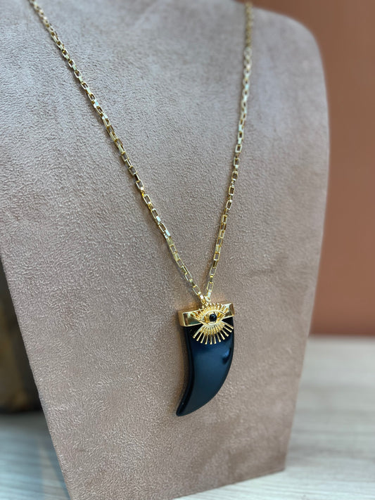 Colar Longo Pingente Dente Com Olho Grego Preto